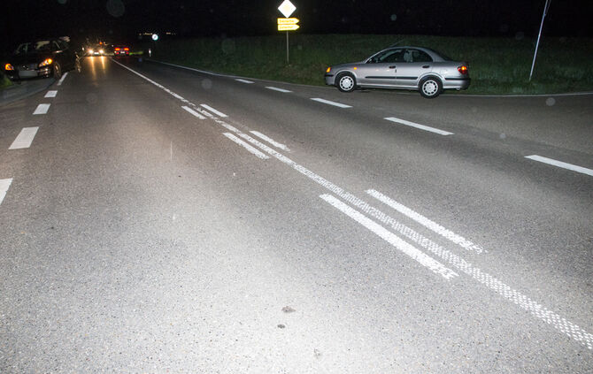 Motorrad prallt gegen Pkw - Bild 05_7