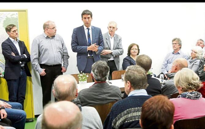 d8ab3949-61bd-4296-a9c2-f2837a5e376a.jpg_0