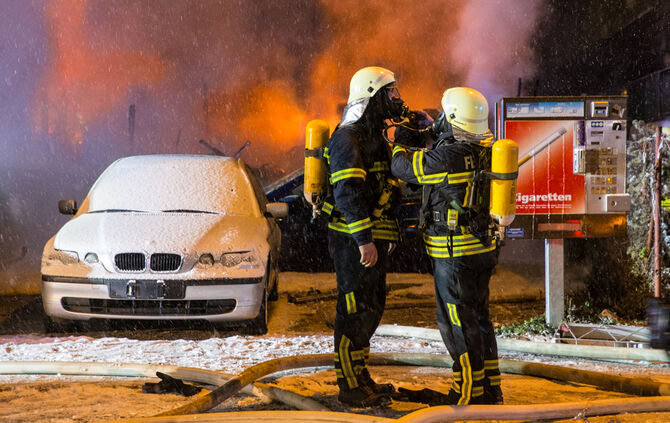 Großbrand in Beinstein - Bild 14_11