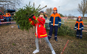Christbaumweitwurf - Bild 07_0