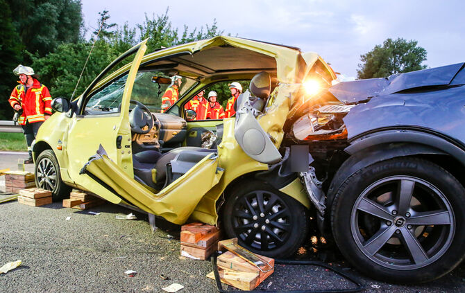 Fotos Unfall B 29 Geradstetten - Bild 20_2