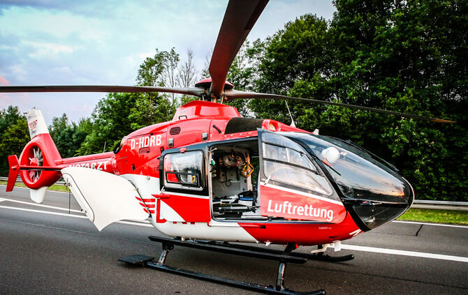 Fotos Unfall B 29 Geradstetten - Bild 07_15