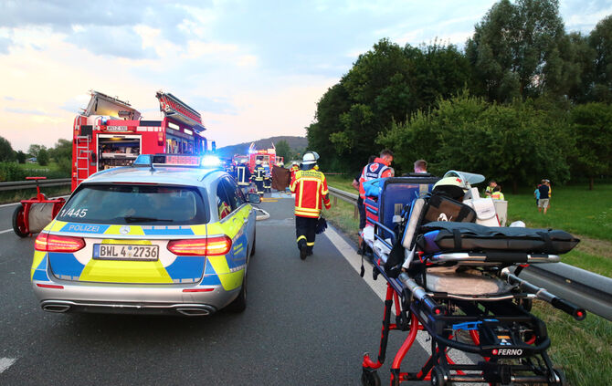 Fotos Unfall B 29 Geradstetten - Bild 03_19