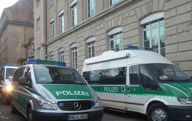 Polizei1_36