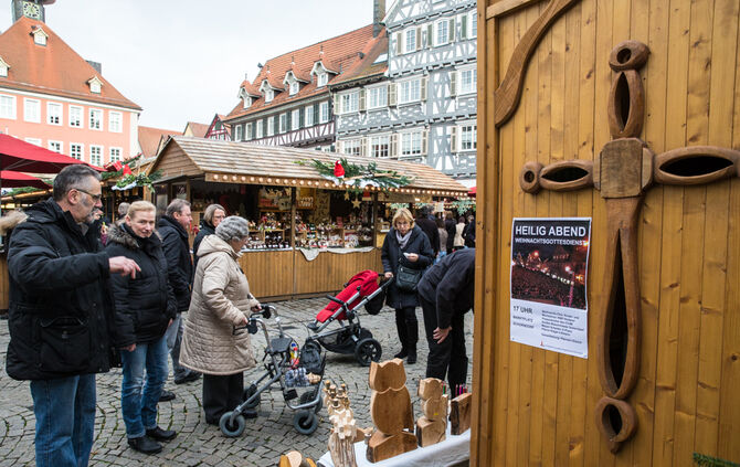 Impressionen von der Weihnachtswelt auf dem Marktplatz_50