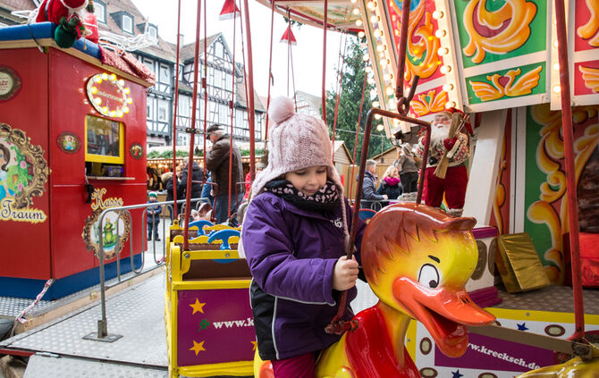 Impressionen von der Weihnachtswelt auf dem Marktplatz_54