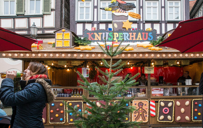 Impressionen von der Weihnachtswelt auf dem Marktplatz_58