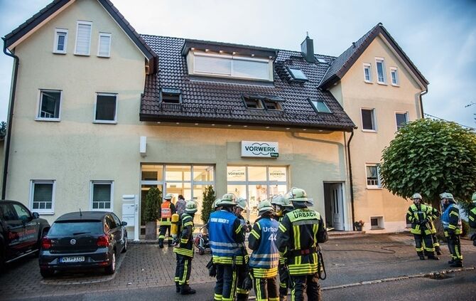 Mutter und Kind mit Atemwegsbeschwerden ins Krankenhaus - Bild 06_8