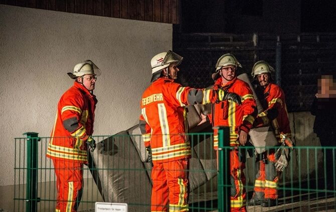 Waermestrahler faengt Feuer - Rauchmelder verhindert Wohnungsbrand - Bild 09_2