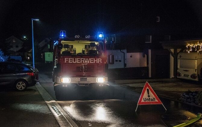 Waermestrahler faengt Feuer - Rauchmelder verhindert Wohnungsbrand - Bild 02_7