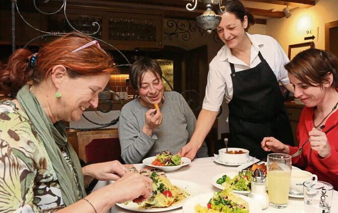 76c71775-e531-44c3-b83a-9cbc11df4c09.jpg_0