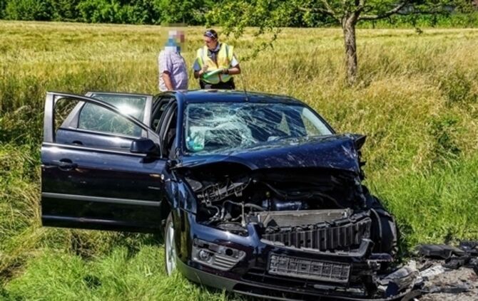Frontalzusammenstoss auf der L 1147 - mehrere Verletzte - Bild 04_1