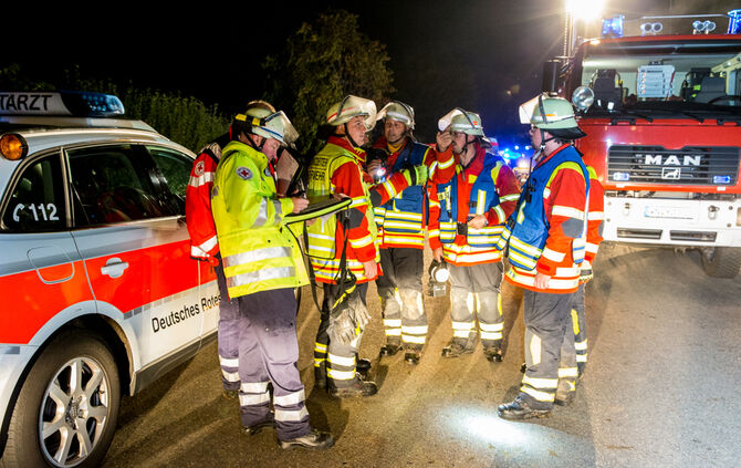 Zwei Tote bei schwerem Unfall - Bild 11_14