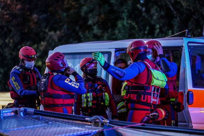 Wendlingen: Grosse Suchaktion nach vermisster Person im Neckar