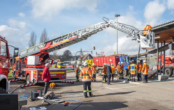 Schwerer Lkw-Unfall_6