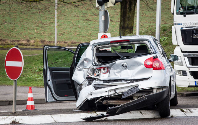 Schwerer Lkw-Unfall_14