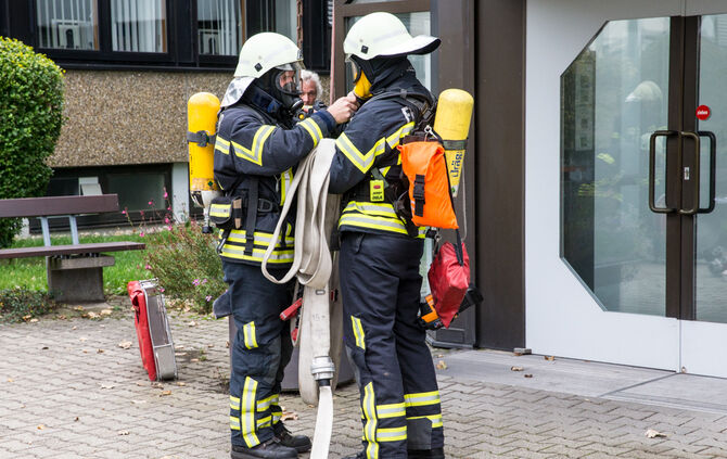 Große Feuerwehrübung bei Stihl Neustadt - Bild 10_8
