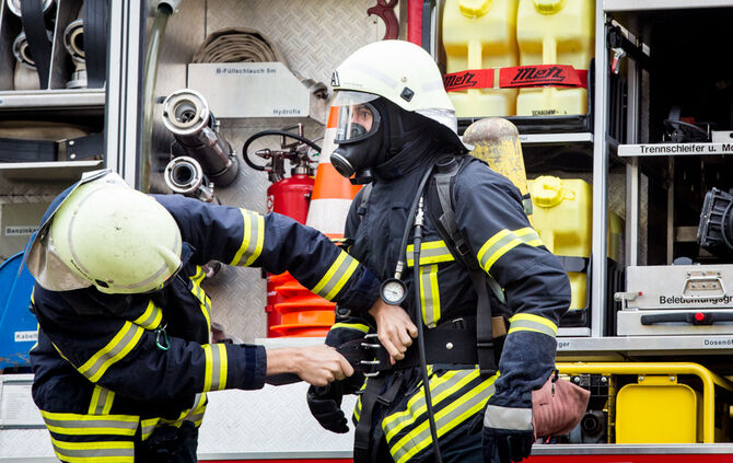 Große Feuerwehrübung bei Stihl Neustadt - Bild 17_14