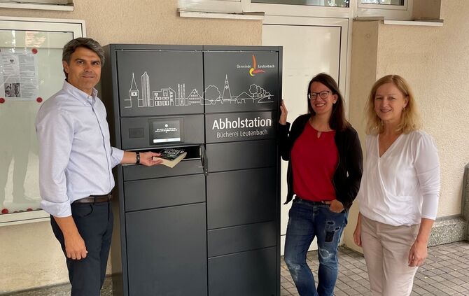 Bücher-Abholautomat