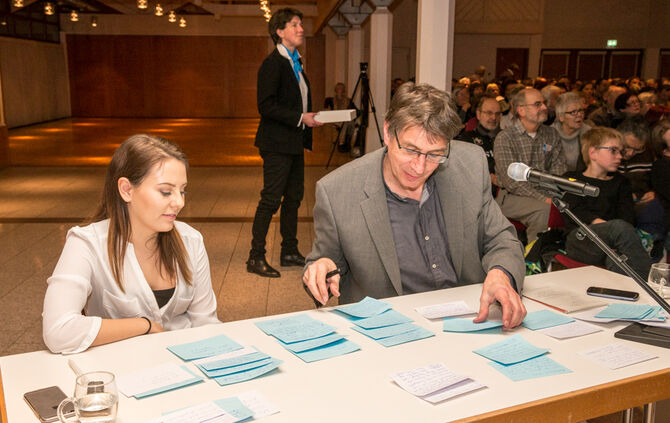 Kretschmann steht Rede und Antwort_9