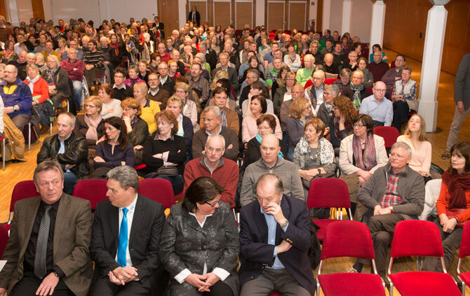 Kretschmann steht Rede und Antwort_20