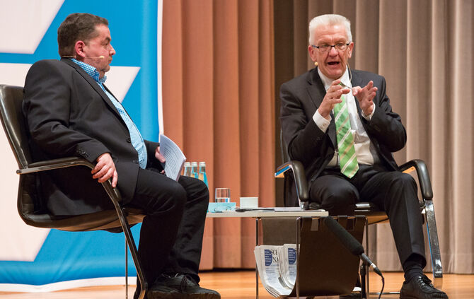 Kretschmann steht Rede und Antwort_37