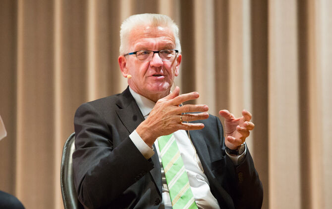 Kretschmann steht Rede und Antwort_50