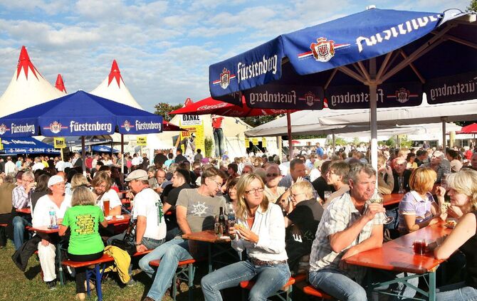 2011_Zeltspektakel_Schneider_21