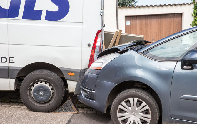 Vom eigenen Transporter überrollt - Bild 14_8