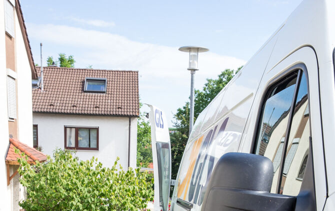 Vom eigenen Transporter überrollt - Bild 12_10