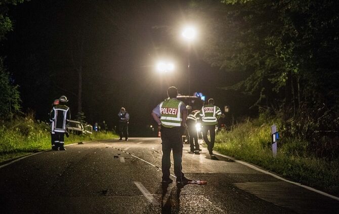 Frontalcrash zweier Pkw  - Bild 08_5