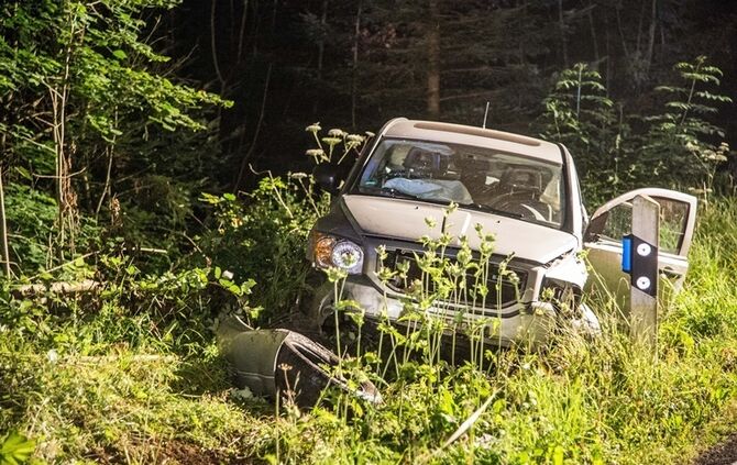 Frontalcrash zweier Pkw  - Bild 12_8