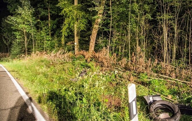 Frontalcrash zweier Pkw  - Bild 17_11