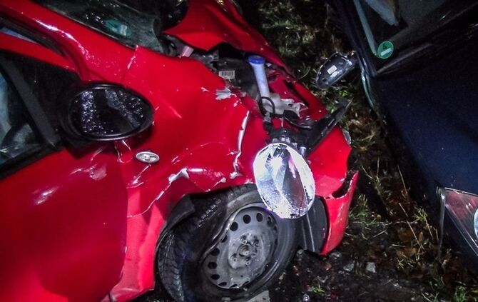 Oberstenfeld: Unfall im Begegnungsverkehr -