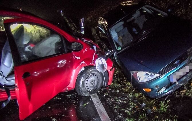 Oberstenfeld: Unfall im Begegnungsverkehr -