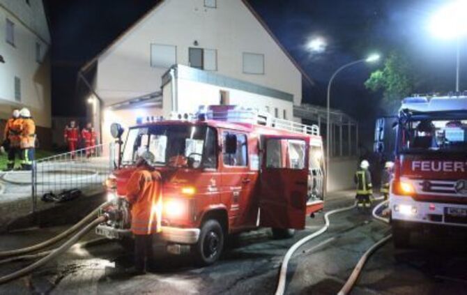 Brand Schornbach 14.06.2011 ca 1:00 Uhr Berglenstrasse