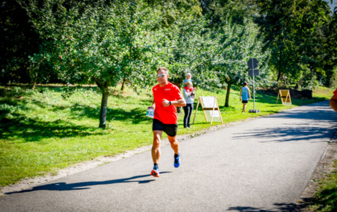 2. Sparkassen Remstal-Marathon 2016 - Bild 57_53