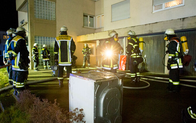 Wäschetrocker geriet in Brand - Bild 09_0