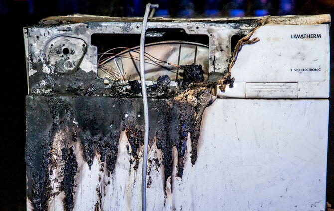 Wäschetrocker geriet in Brand - Bild 10_5