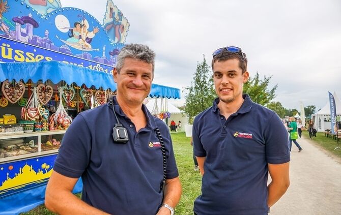 Ostfildern: Flammende Sterne 2016 - Freitag Tschechien