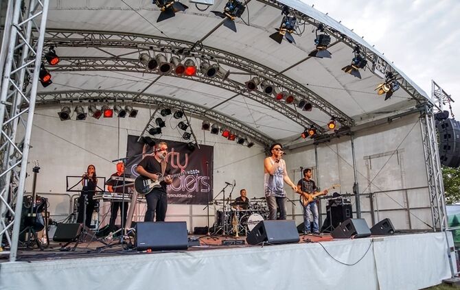 Ostfildern: Flammende Sterne 2016 - Freitag Tschechien