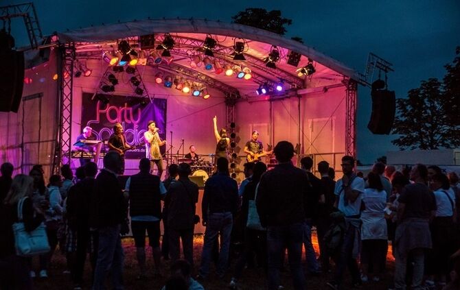 Ostfildern: Flammende Sterne 2016 - Freitag Tschechien