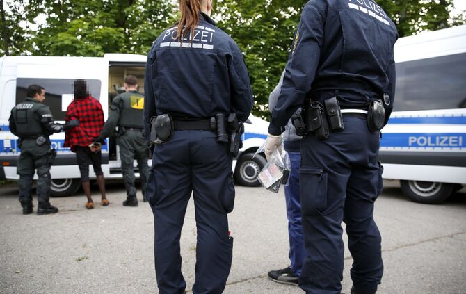 Razzia Asylbewerberheim Leutenbach_2