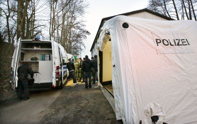 Razzia Asylbewerberheim Leutenbach_16