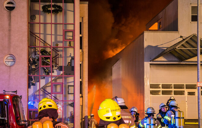 Großbrand in Rommelshausen - Bild 18_28