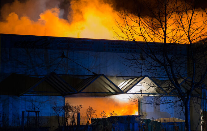 Großbrand in Rommelshausen - Bild 29_18