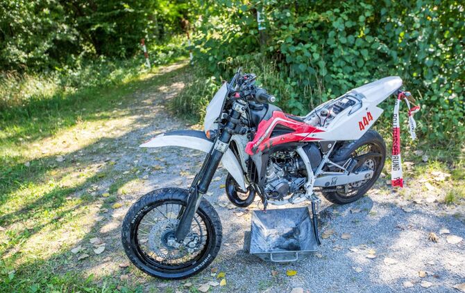 Motorrad in der Rems_3