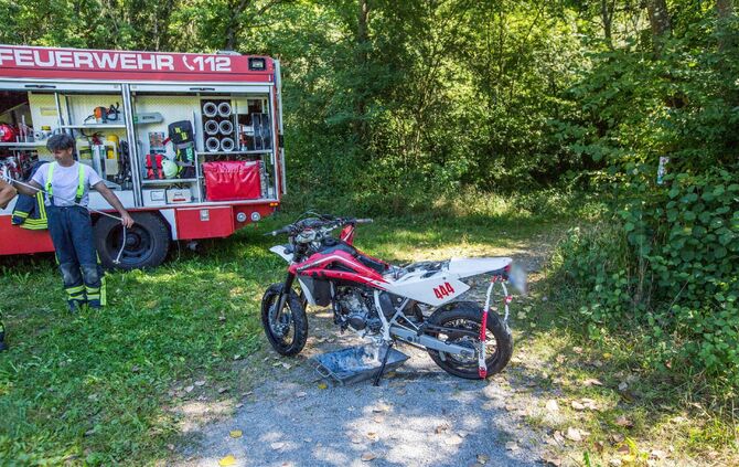 Motorrad in der Rems_8