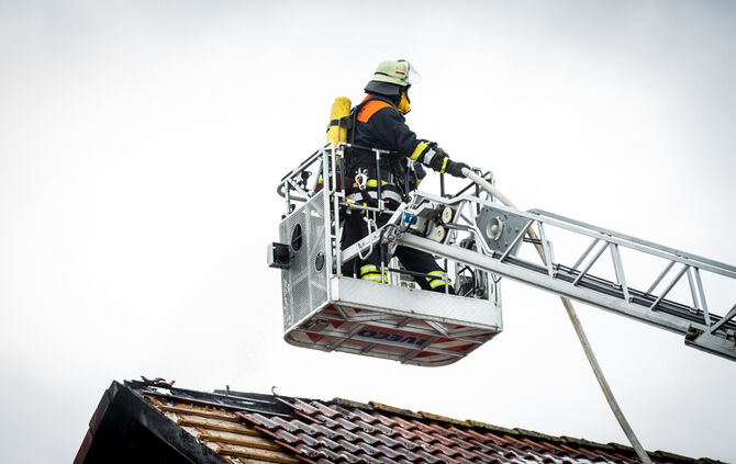 Dachstuhlbrand in Stetten_19