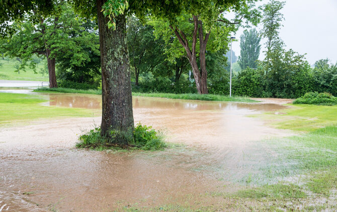 Überflutungen durch Unwetter - Bild 06_24